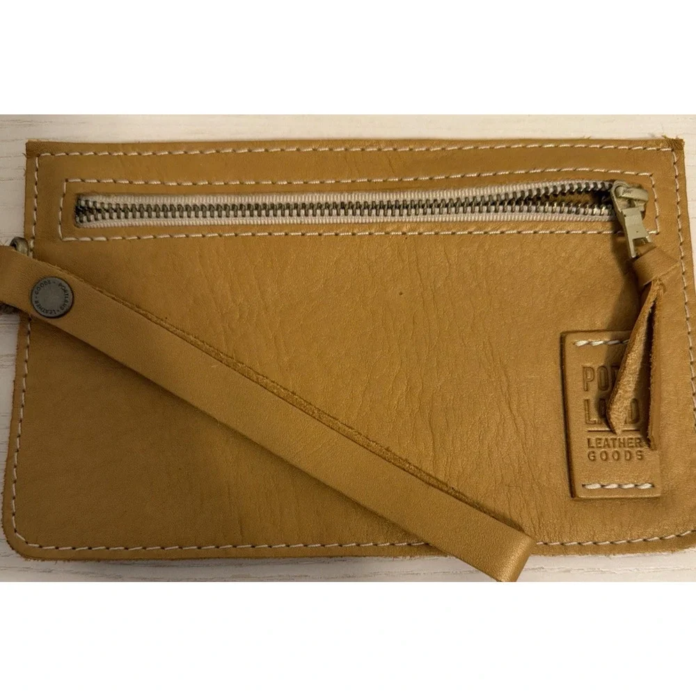Portland Leather Adriana Pouch Wristlet Honeycomb Unicorn Rare